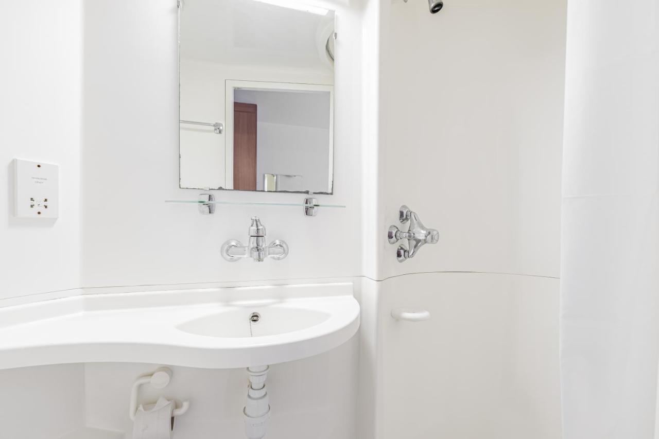 Vibrant Ensuite Rooms, Hatfield - Sk ภายนอก รูปภาพ